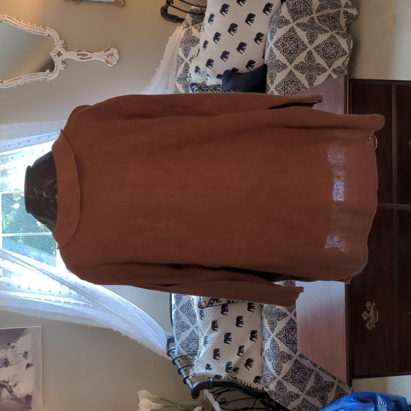 Hot  Cotton Linen Blouse - Picture 3 of 4